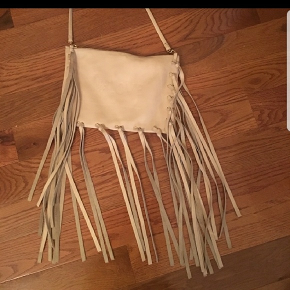 B-Low the Belt Handbags - Flash Sale! B-Low the Belt Fringe cross body bag B-Low the Belt Handbags - Flash Sale! B-Low the Belt Fringe cross body bag